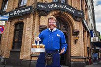 Köbes, Früh em Veedel, © Cölner Hofbräu P. Josef Früh KG Früh em Veedel, © Cölner Hofbräu P. Josef Früh KG