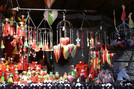 Geschenke shoppen auf dem Weihnachtsmarkt Bonn